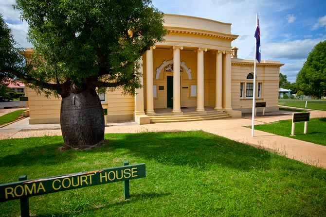 Roma's Historic Courthouse